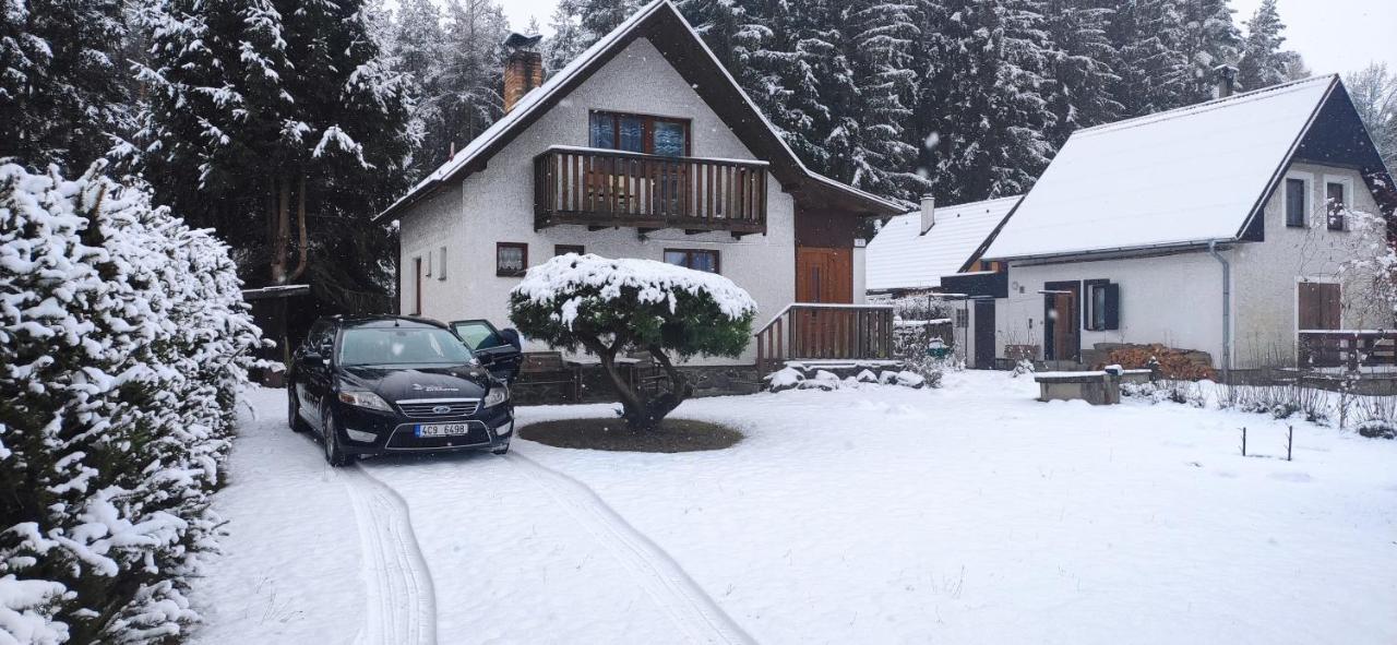 Chata Marecek - V Lesni Osade U Reky Luznice Villa Skalice Exterior photo